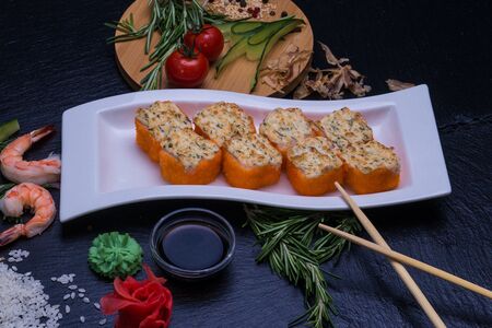 Ролл запеченный Креветка