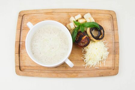 Крем-суп из шампиньонов