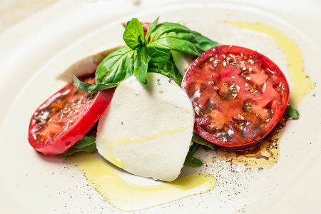 Салат Капрезе