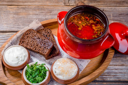 Борщ с красной фасолью и телятиной