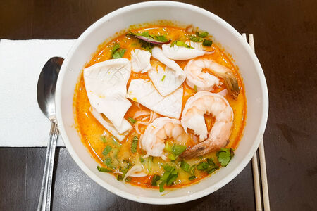 Суп Том Ям с морепродуктами