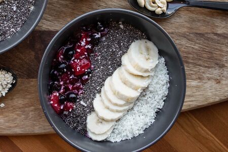 Овсяная каша Cherry Berry