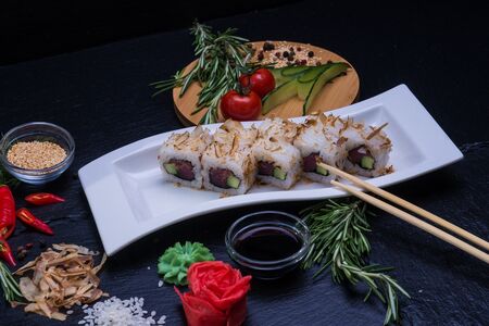 Ролл Бонито с тунцом