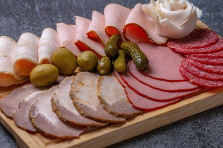 Ассорти мясное