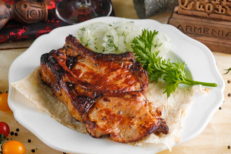 Шашлык из свинины на кости