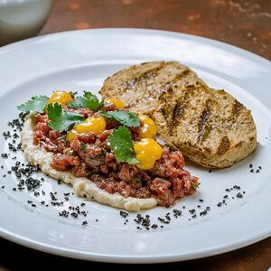 Тартар из мраморной говядины