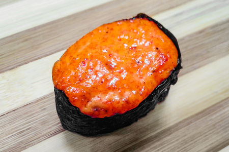 Гункан хот Лосось