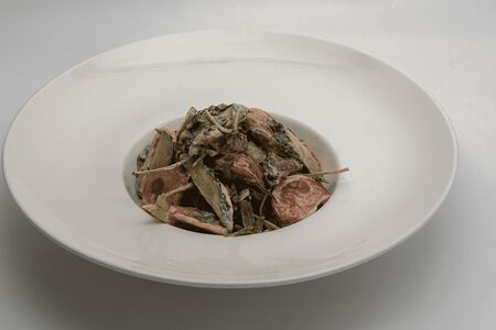 Салат из ягненка