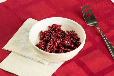 Салат Свекла с грецким орехом