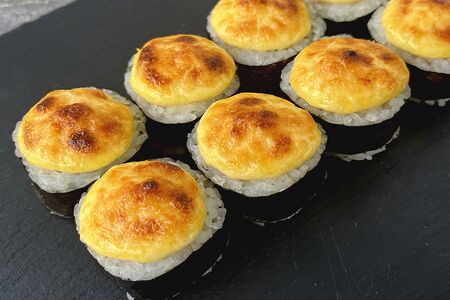 Ролл Салмон гриль