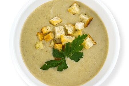 Крем-суп из шампиньонов с гренками