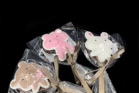 Печенье на палочке зверята