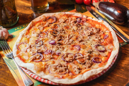 Пицца Тонно и чиполло