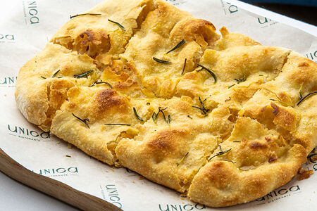 Фокачча с розмарином