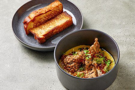 Краб, крем кукуруза, копченые сливки, лососевая икра