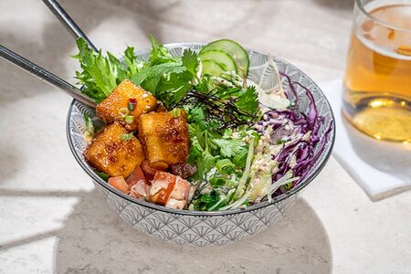 Поке с хрустящим тофу