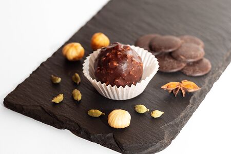 Фундук в шоколаде