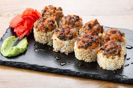 Запечённый ролл с угрём