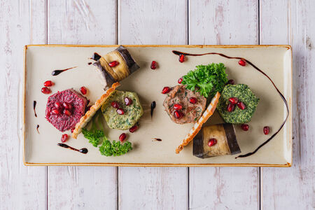 Ассорти из пхали