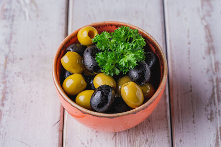 Маслины, Оливки