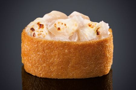 Санингуми Инари Гункан Хотатэ