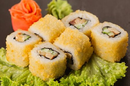 Горячий Цезарь ролл