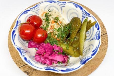 Русские разносолы под водочку