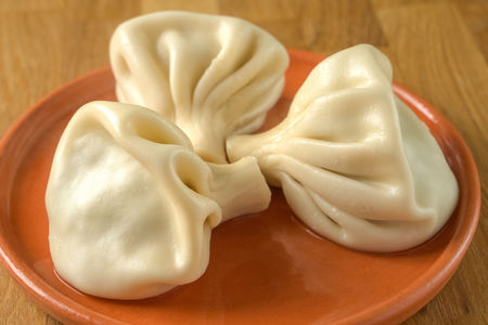 Хинкали со свининой и говядиной