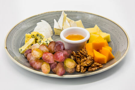 Сырная тарелка