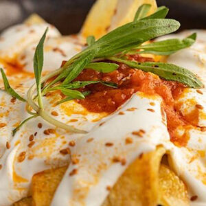 Хрустящий картофель с соусом