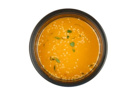 Бульон Том ям