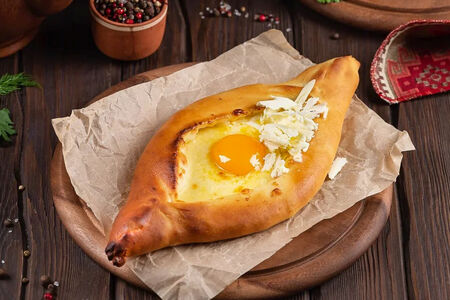 Хачапури по-аджарски