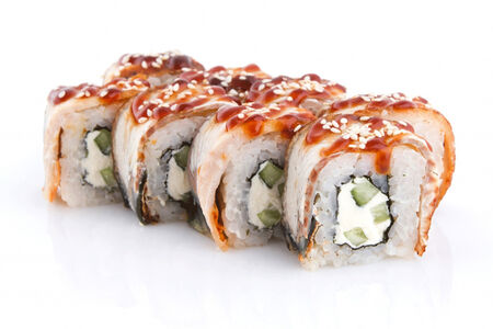 Ролл Канадский с огурцом