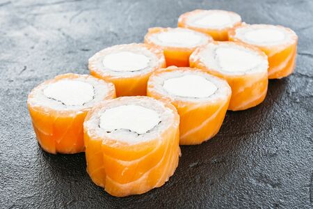 Ролл Филадельфия классическая