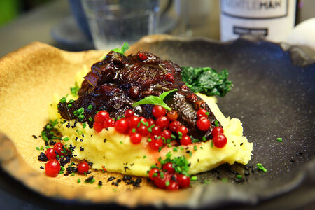 Говяжьи щечки