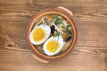 Суп лапша с курицей