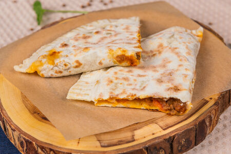 Кутабы с мясом молодых бычков