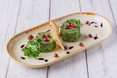 Пхали из шпината