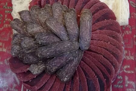 Нарезка из бастурмы