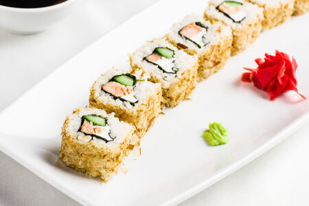 Ролл Бонито маки