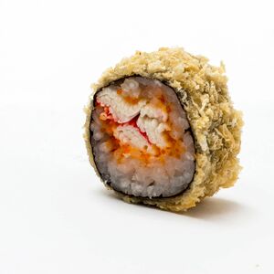 Жареный ролл с крабом