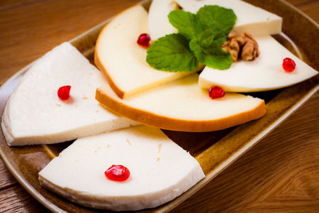 Ассорти грузинских сыров