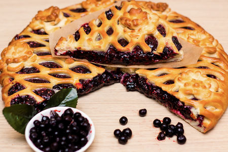 Пирог c черникой