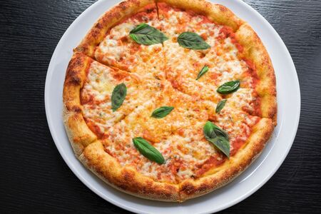 Пицца Маргарита