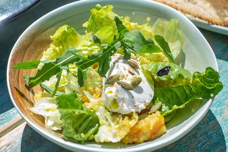 Салат с тыквой и киноа