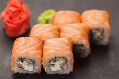 Ролл Филадельфия унаги