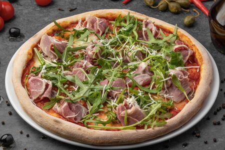 Пицца Прошутто