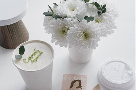 Набор Торт в стакане с цветами самой лучшей хризантемы