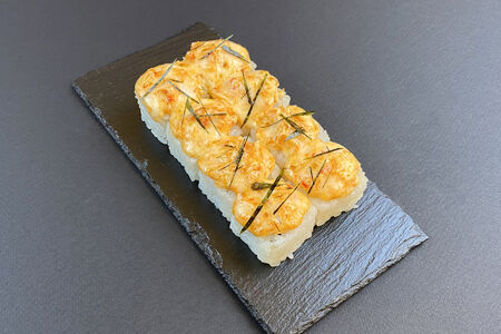 Ролл Теплый с угрем и крабом