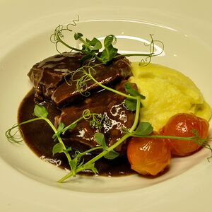 Говядина в винном соусе Chianti